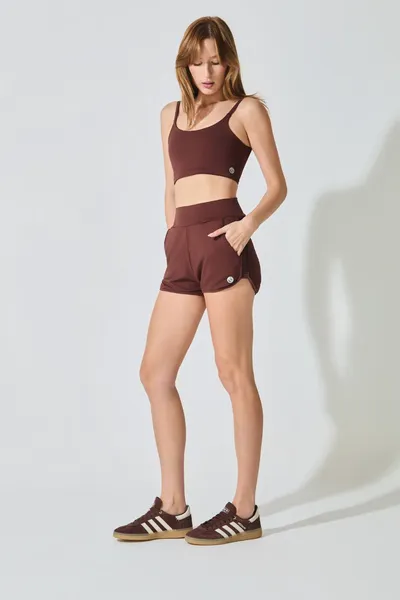 Short Corrida c/ Detalhe Marrom | GAMANE IN PARIS Short Corrida c/ Detalhe Marrom | GAMANE IN PARIS