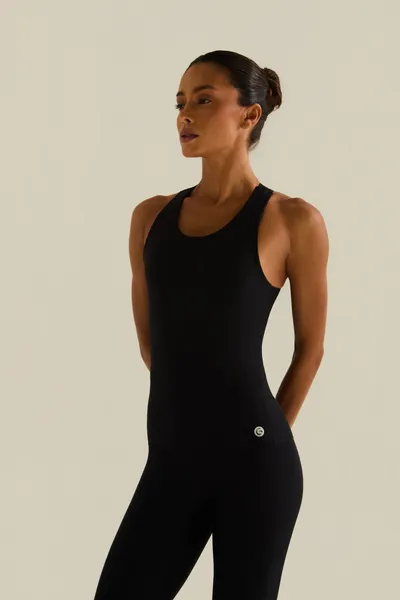 Camiseta Básica Nadador Preta | SUMMER HEAT
