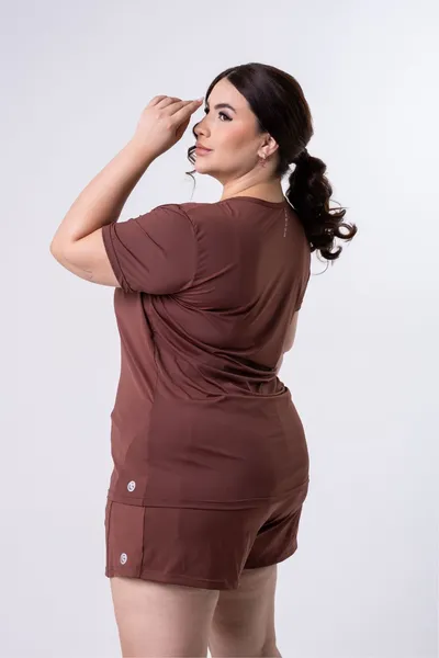 Blusa c/ Manga Plus Marrom | LINHA PLUS