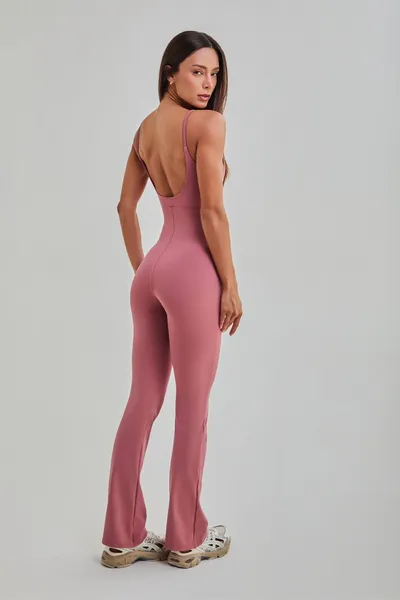 Macacão Longo Flare Rosa Goiaba | ESCAPE Macacão Longo Flare Rosa Goiaba | ESCAPE