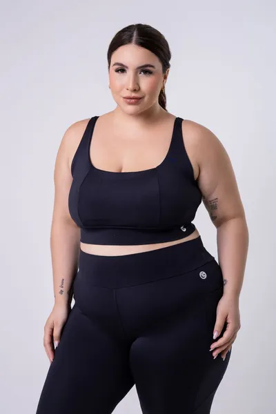 Calça Legging c/ Bolso Plus Preto | LINHA PLUS