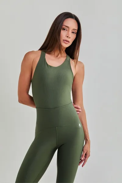 Camiseta Básica Nadador Verde Militar | ESCAPE