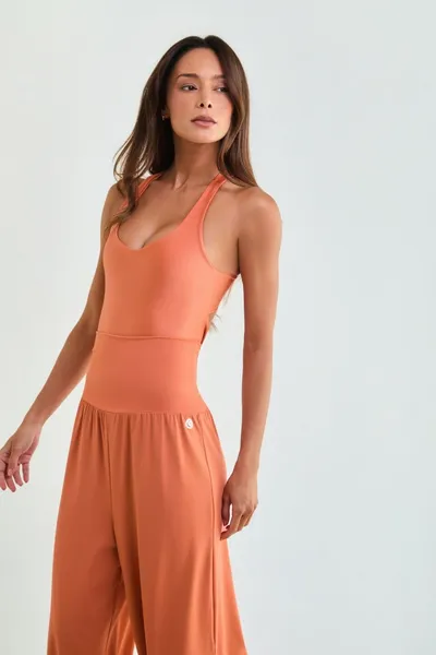 Camiseta Cropped c/ Detalhe Salmão | PEAK