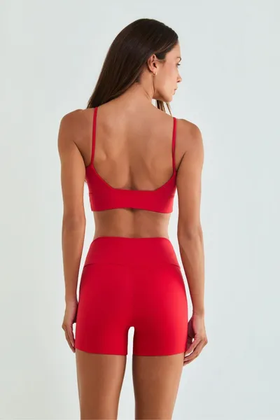 Short Curto c/ Bolso Vermelho | PEAK 